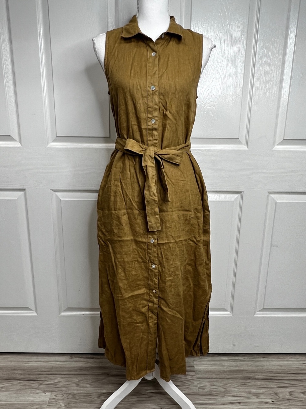 Faherty Laguna Linen Sleeveless Shirt Dress in Dull Gold Size S